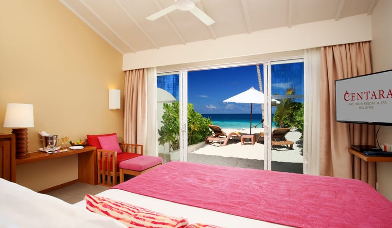 Centara Ras Fushi Resort & Spa-Ocean Front Beach Villa 2_6695